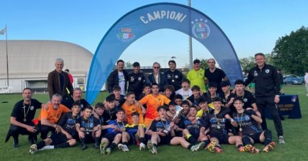 JUNIORES : VITTORIA IN FINALE - CAMPIONI REGIONALI